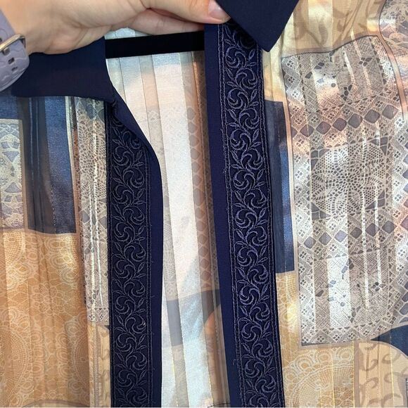 R & M Richards 3/4 Sleeve Embroidered Detailing Metallic Lace Cardigan Sz 10 - Picture 4 of 7